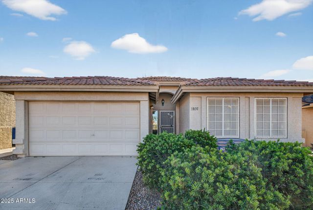 1831 E Lindrick Drive, Chandler, AZ 85249