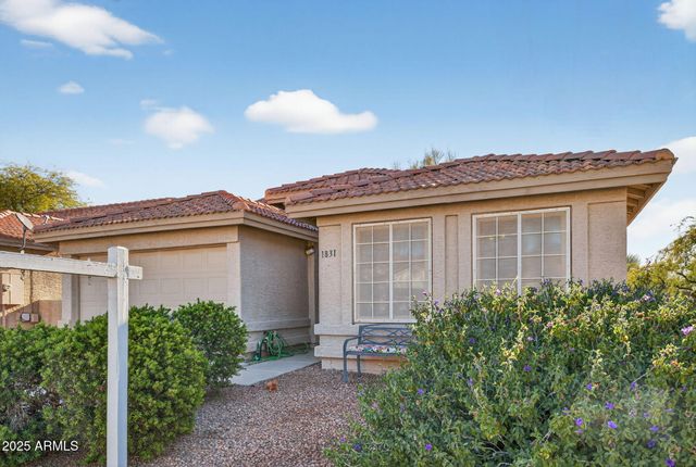 1831 E Lindrick Drive, Chandler, AZ 85249