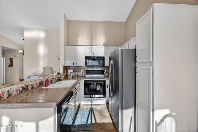 1831 E Lindrick Drive, Chandler, AZ 85249