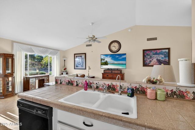 1831 E Lindrick Drive, Chandler, AZ 85249