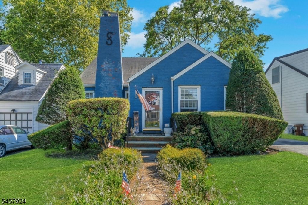 65 Fairmount Ave, Clifton City, NJ 07011 — exterior