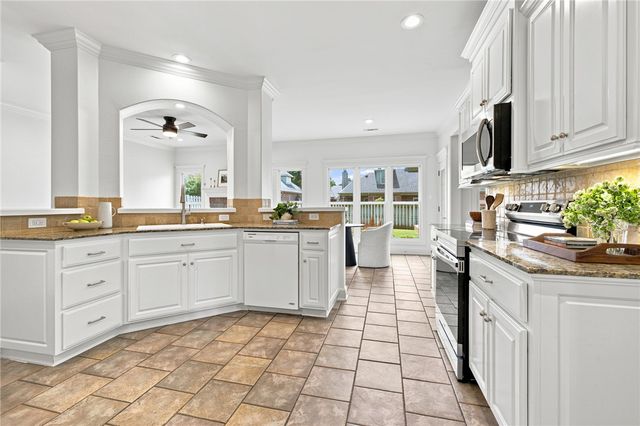 3501 Jasper Lane, Fayetteville, AR 72764