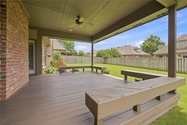 3501 Jasper Lane, Fayetteville, AR 72764