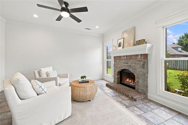 3501 Jasper Lane, Fayetteville, AR 72764