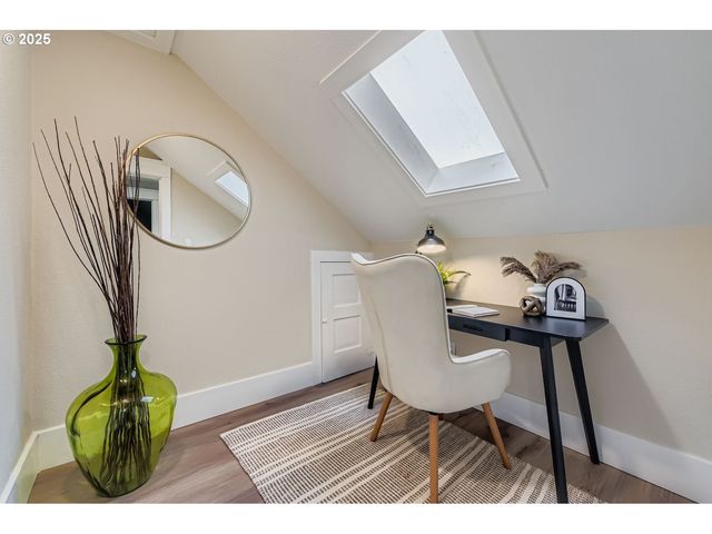 3015 Se GLADSTONE St, Portland, OR 97202