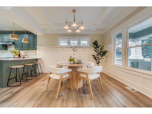 3015 Se GLADSTONE St, Portland, OR 97202