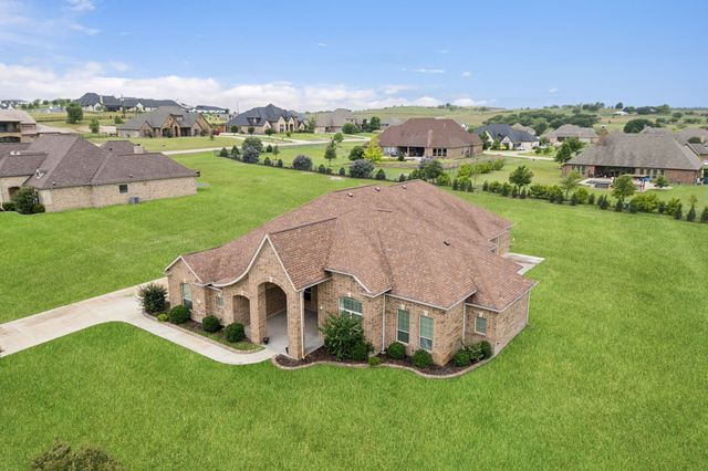 235 Bearclaw Circle, Aledo, TX 76008
