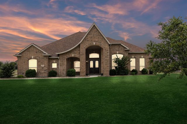 235 Bearclaw Circle, Aledo, TX 76008