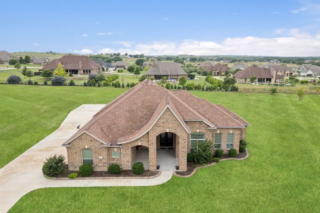 235 Bearclaw Circle, Aledo, TX 76008