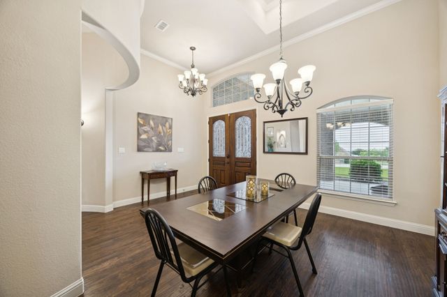 235 Bearclaw Circle, Aledo, TX 76008