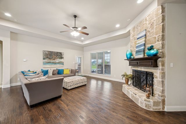 235 Bearclaw Circle, Aledo, TX 76008