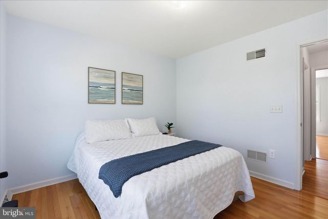 533 THORNBERRY LN, Lititz, PA 17543