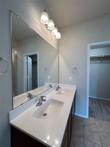 2813 Gilchrist Drive, Waco, TX 76655