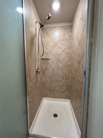 2813 Gilchrist Drive, Waco, TX 76655