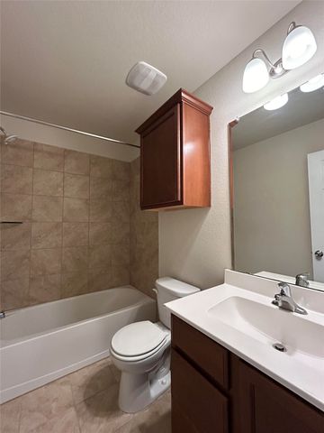 2813 Gilchrist Drive, Waco, TX 76655