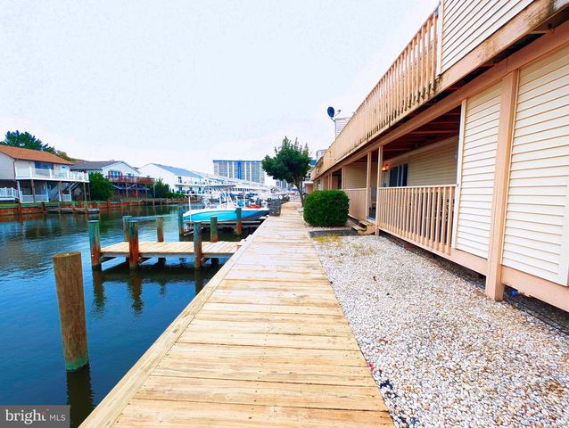 134 CAPTAINS QUARTERS RD #5, Ocean City, MD 21842