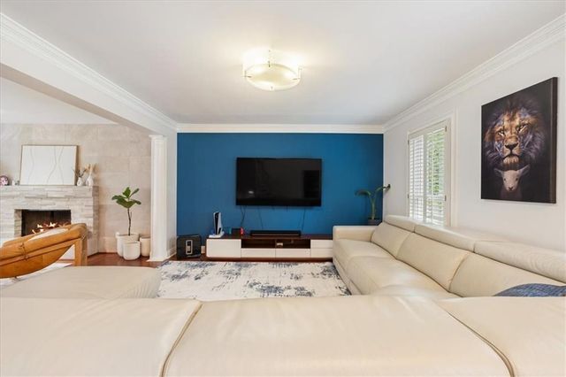 425 Red Jacket Way, Alpharetta, GA 30005