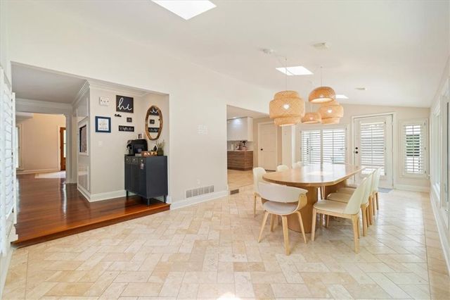 425 Red Jacket Way, Alpharetta, GA 30005