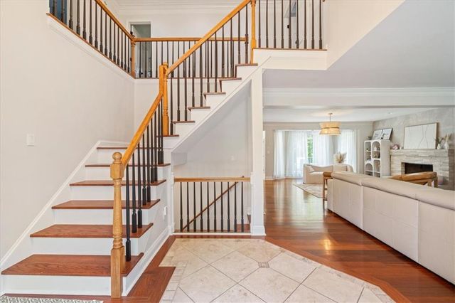 425 Red Jacket Way, Alpharetta, GA 30005