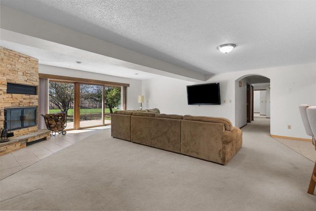 10 N KURT AVENUE, Appleton, WI 54913