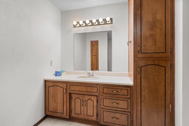 10 N KURT AVENUE, Appleton, WI 54913