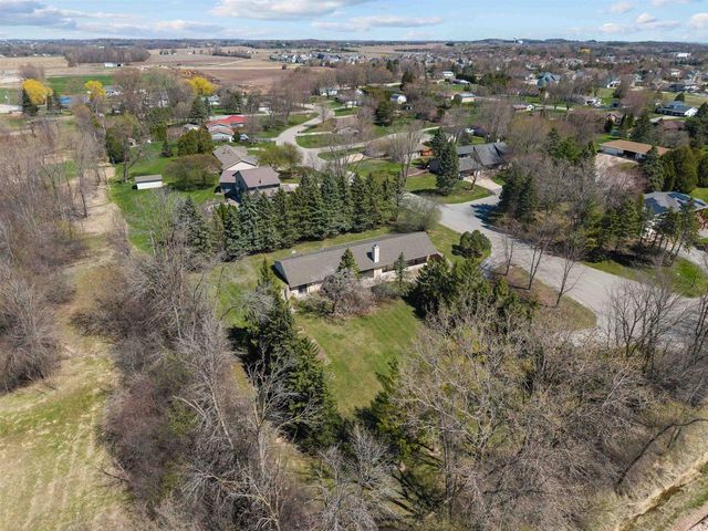 10 N KURT AVENUE, Appleton, WI 54913