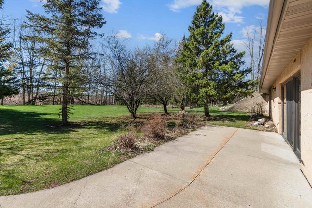 10 N KURT AVENUE, Appleton, WI 54913
