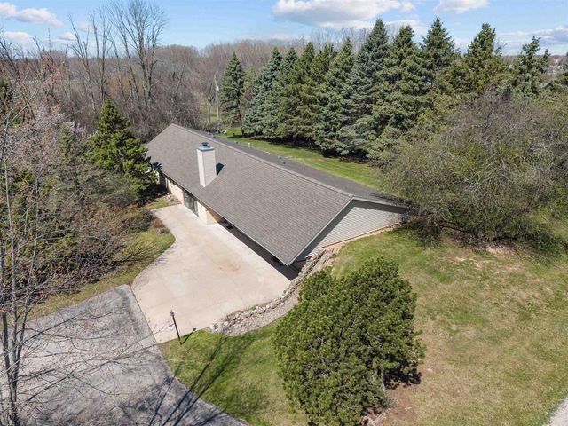 10 N KURT AVENUE, Appleton, WI 54913