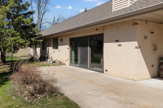 10 N KURT AVENUE, Appleton, WI 54913