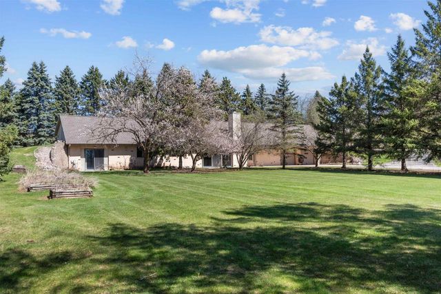10 N KURT AVENUE, Appleton, WI 54913