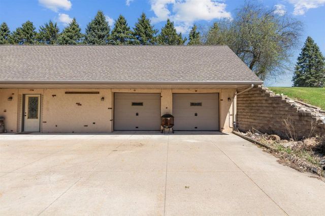 10 N KURT AVENUE, Appleton, WI 54913