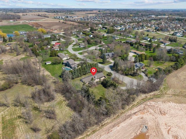10 N KURT AVENUE, Appleton, WI 54913