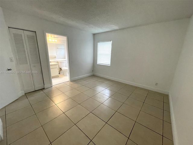 2390 Coral Springs Dr 2390, Coral Springs, FL 33065