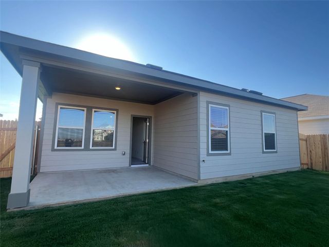 107 Bridgeview DR, Hutto, TX 78634