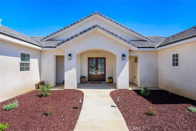38566 Vista Del Bosque, Murrieta, CA 92562