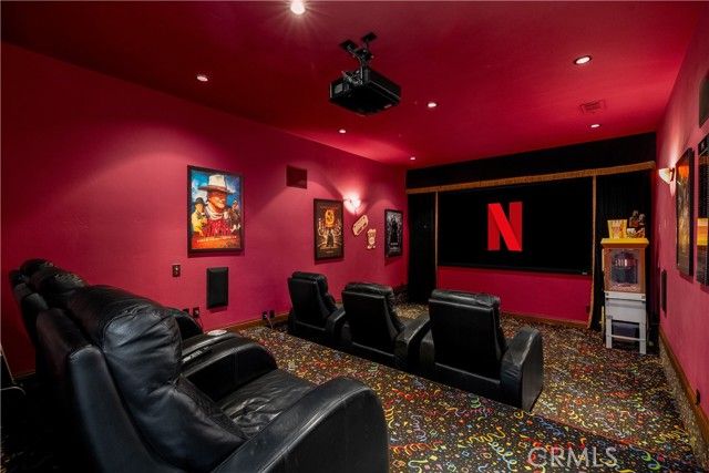 22986 Gray Fox Drive, Canyon Lake, CA 92587