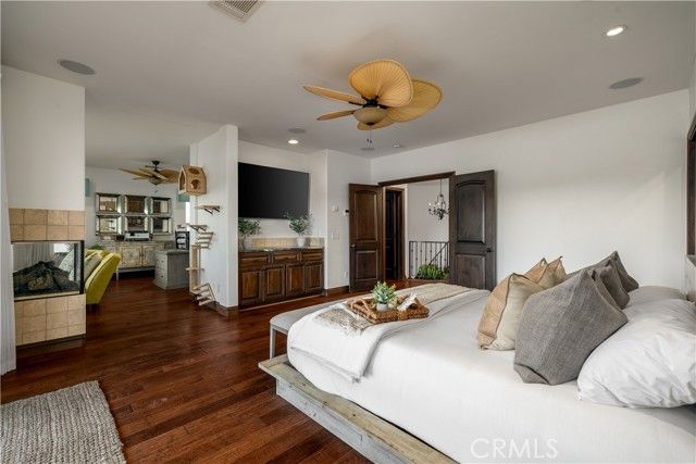 22986 Gray Fox Drive, Canyon Lake, CA 92587