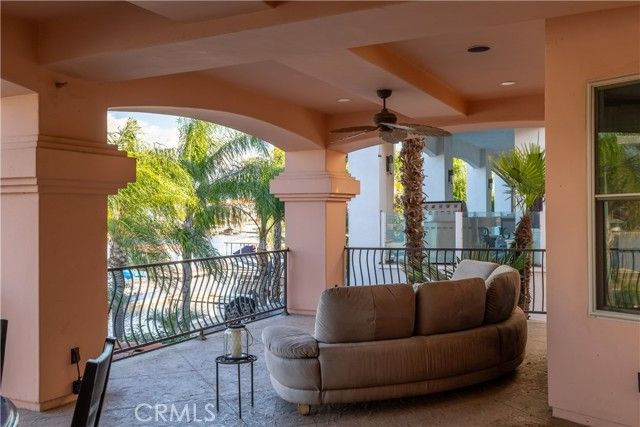 22986 Gray Fox Drive, Canyon Lake, CA 92587