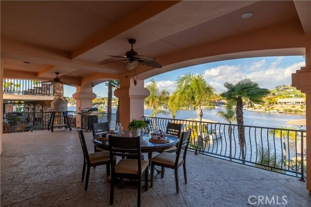 22986 Gray Fox Drive, Canyon Lake, CA 92587