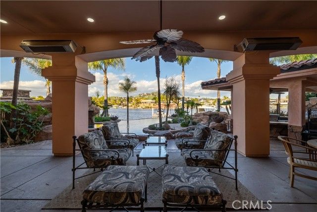 22986 Gray Fox Drive, Canyon Lake, CA 92587