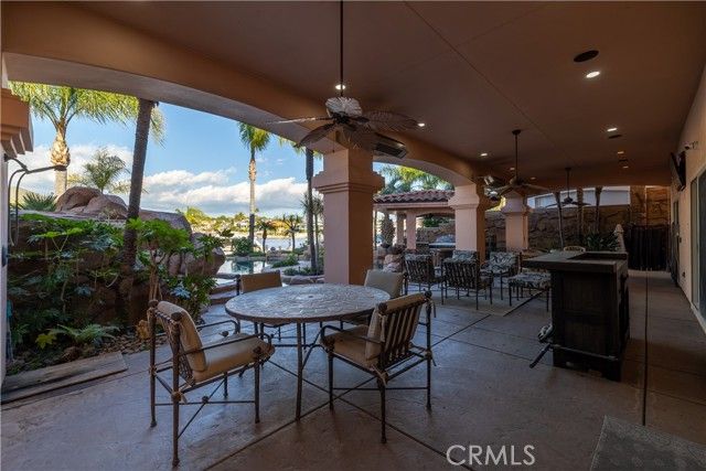 22986 Gray Fox Drive, Canyon Lake, CA 92587