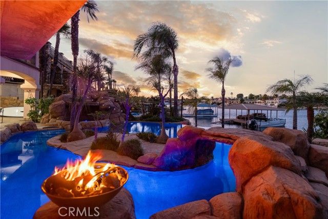 22986 Gray Fox Drive, Canyon Lake, CA 92587