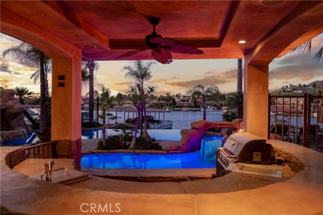 22986 Gray Fox Drive, Canyon Lake, CA 92587