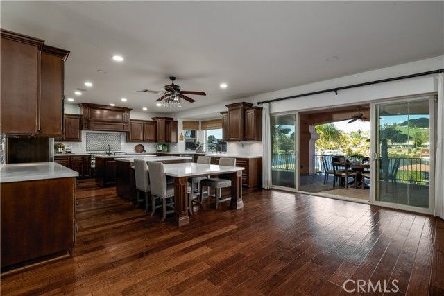 22986 Gray Fox Drive, Canyon Lake, CA 92587