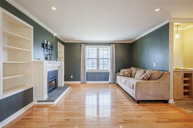 60 San Marie Drive, Irondequoit, NY 14622