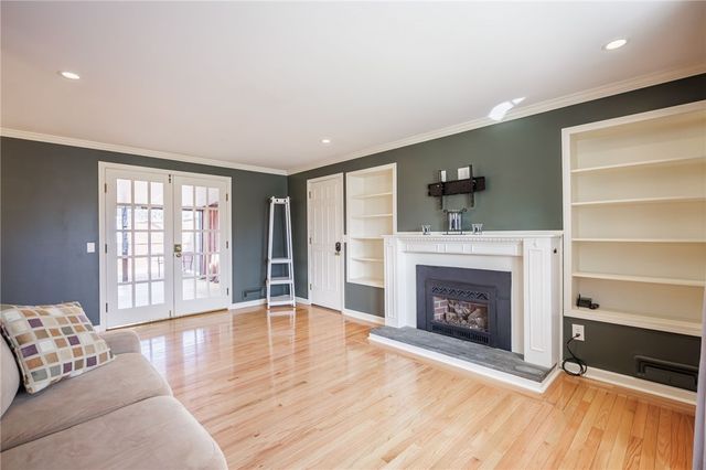 60 San Marie Drive, Irondequoit, NY 14622