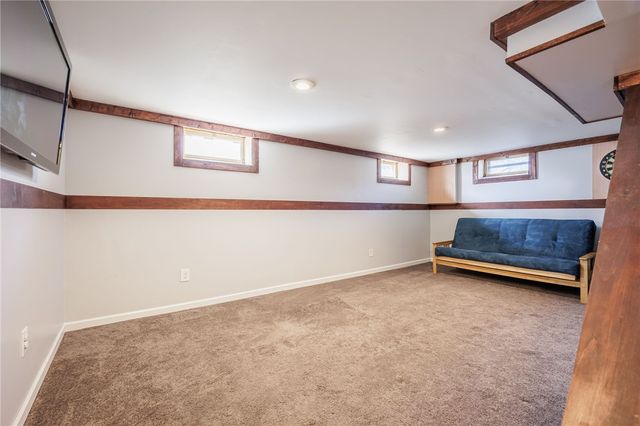 60 San Marie Drive, Irondequoit, NY 14622