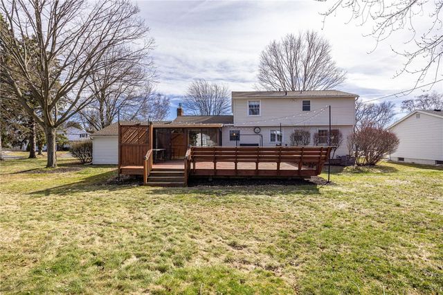 60 San Marie Drive, Irondequoit, NY 14622