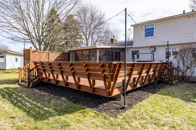 60 San Marie Drive, Irondequoit, NY 14622