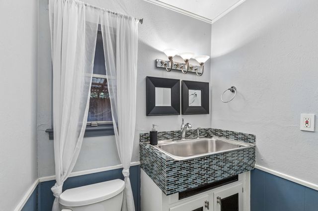 1709 Timbers Drive, Irving, TX 75061